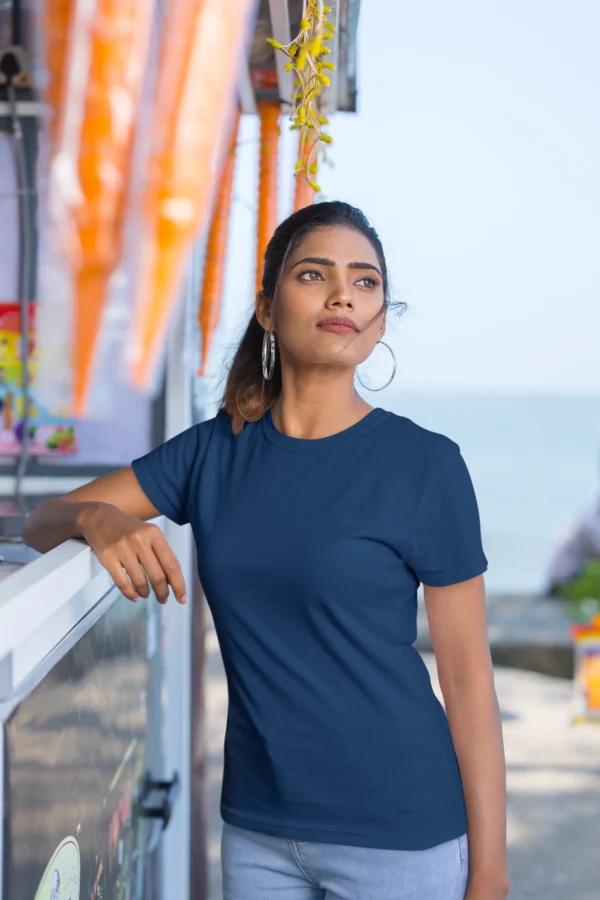 PLAIN NAVY BLUE TSHIRT - Image 2